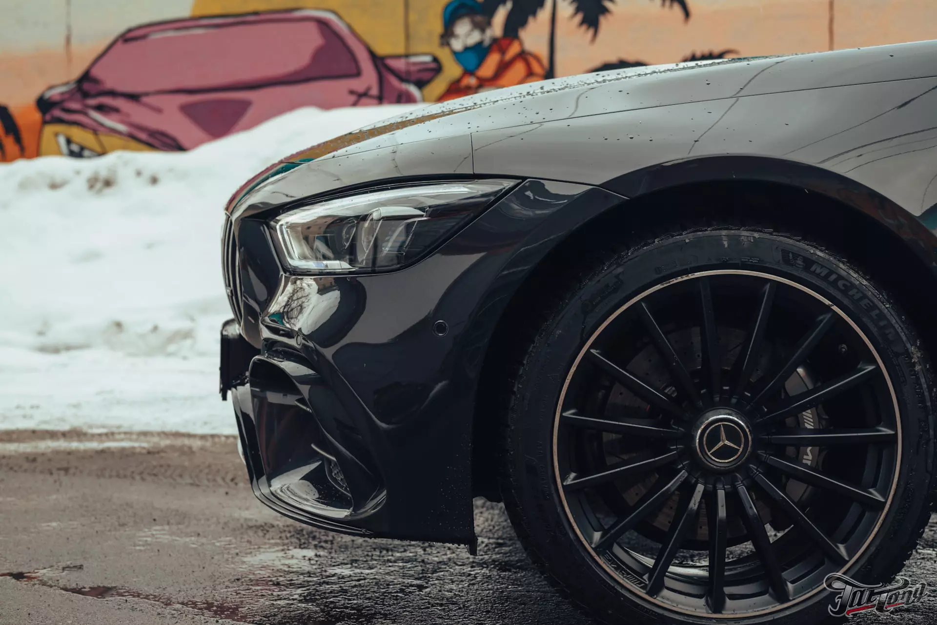 Mercedes-AMG GT 4 Door. Окрас бампера